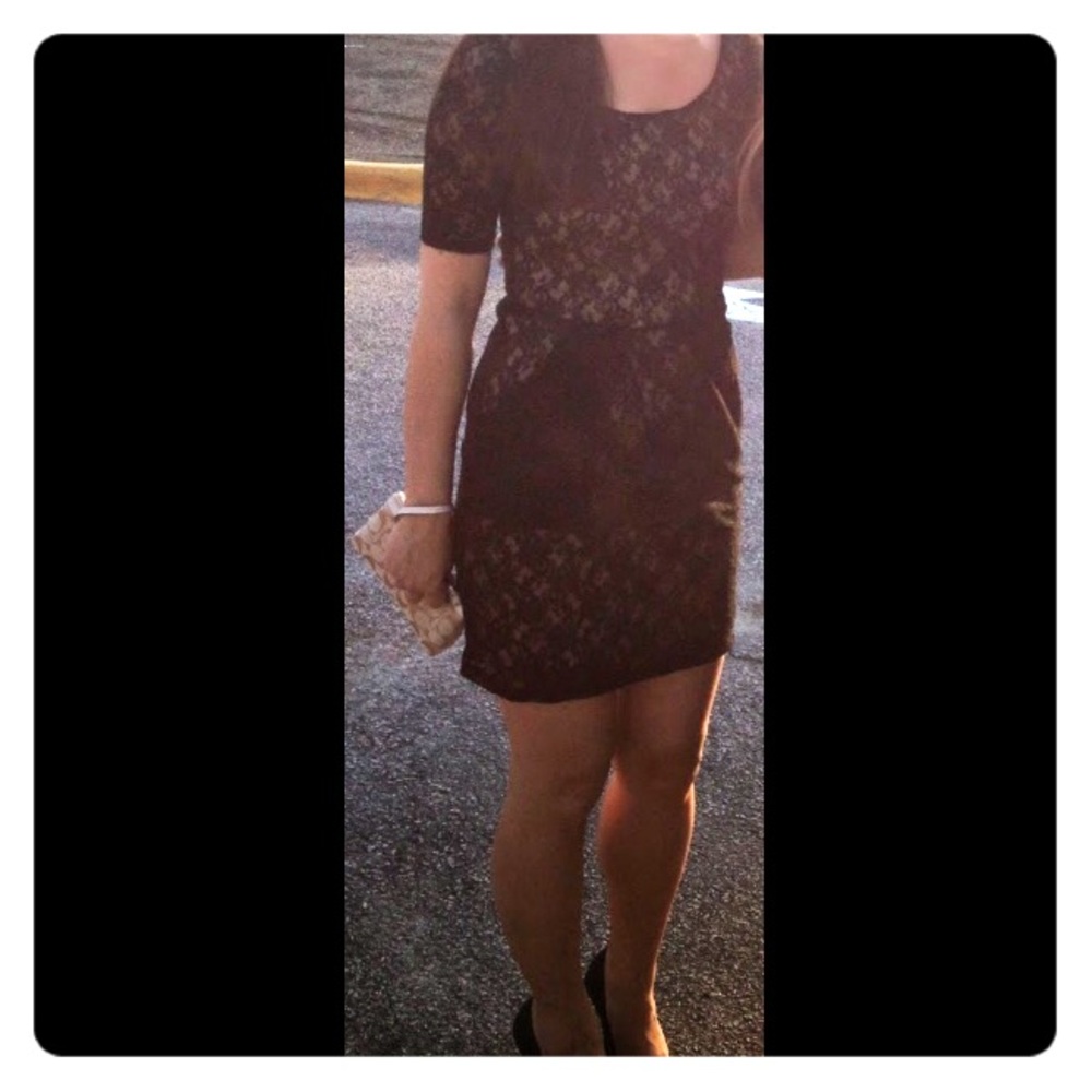 Silence+Noise Lace Dress w/ pockets!